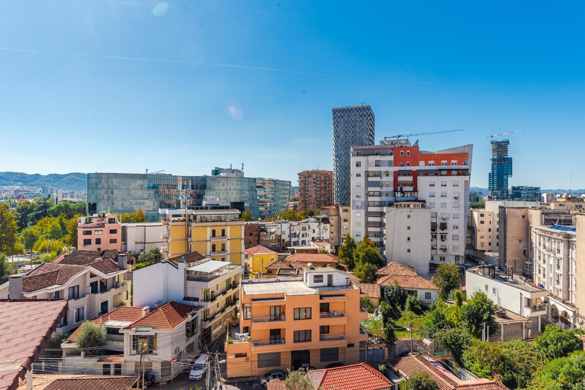 Atelier Apartments By Kondo Stays Tiranë Ngoại thất bức ảnh