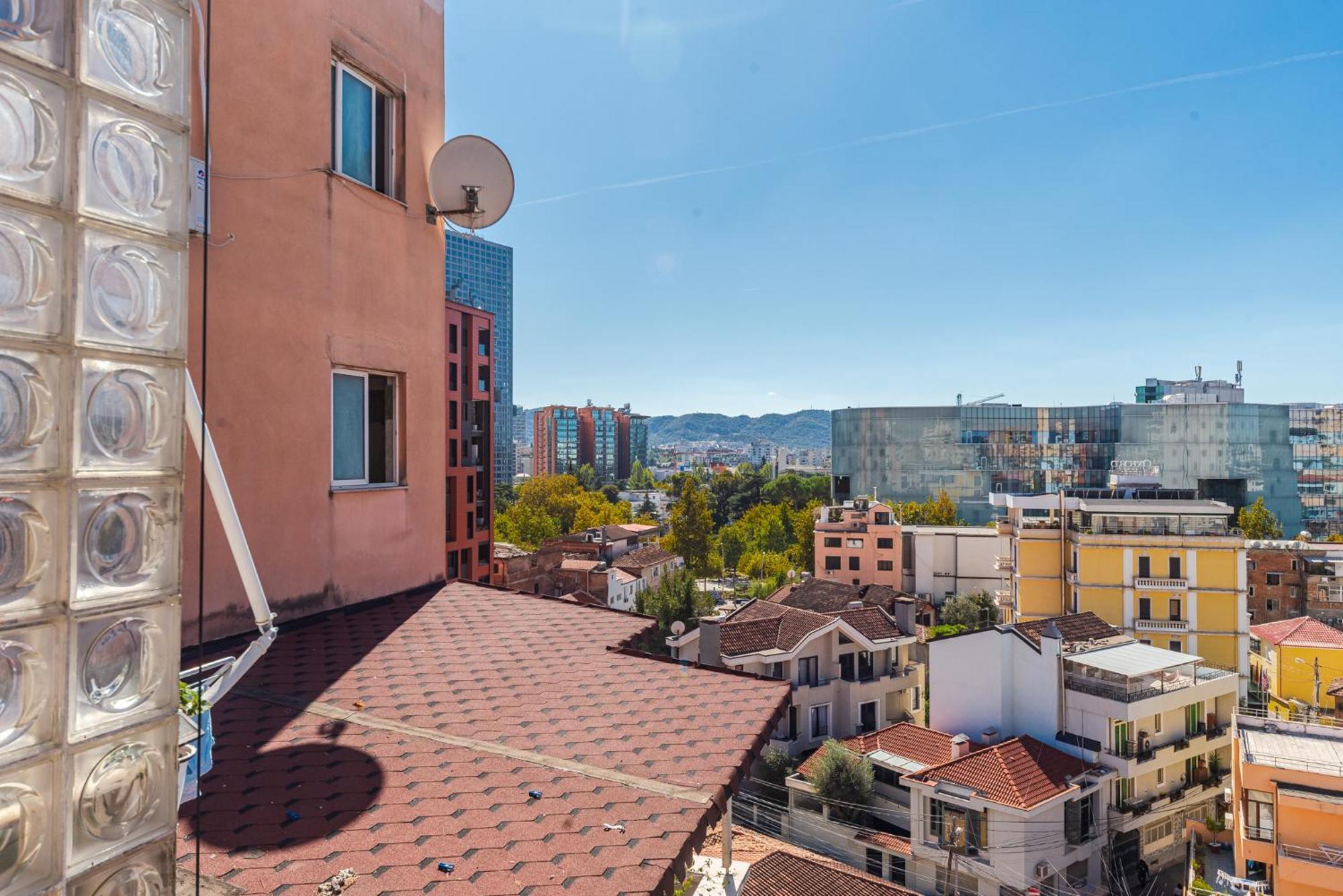 Atelier Apartments By Kondo Stays Tiranë Ngoại thất bức ảnh