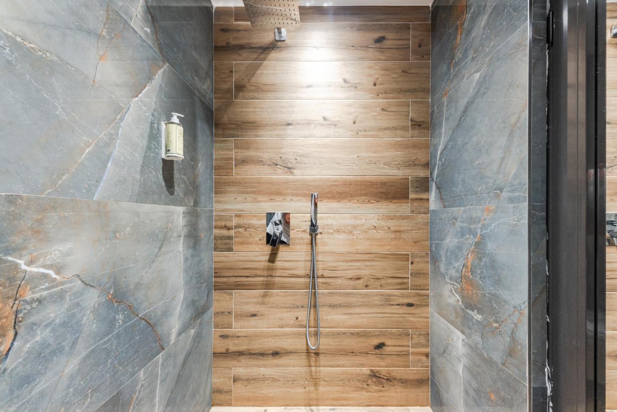 Atelier Apartments By Kondo Stays Tiranë Ngoại thất bức ảnh