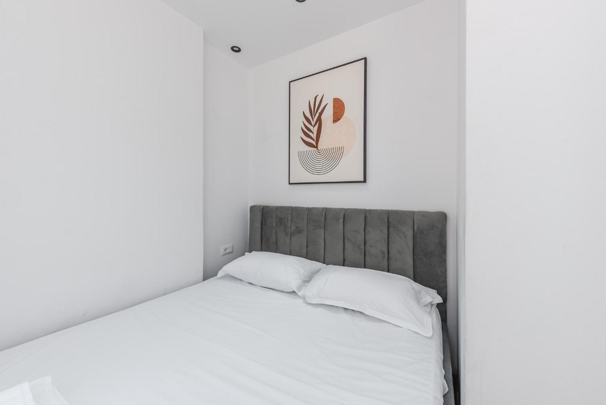 Atelier Apartments By Kondo Stays Tiranë Ngoại thất bức ảnh