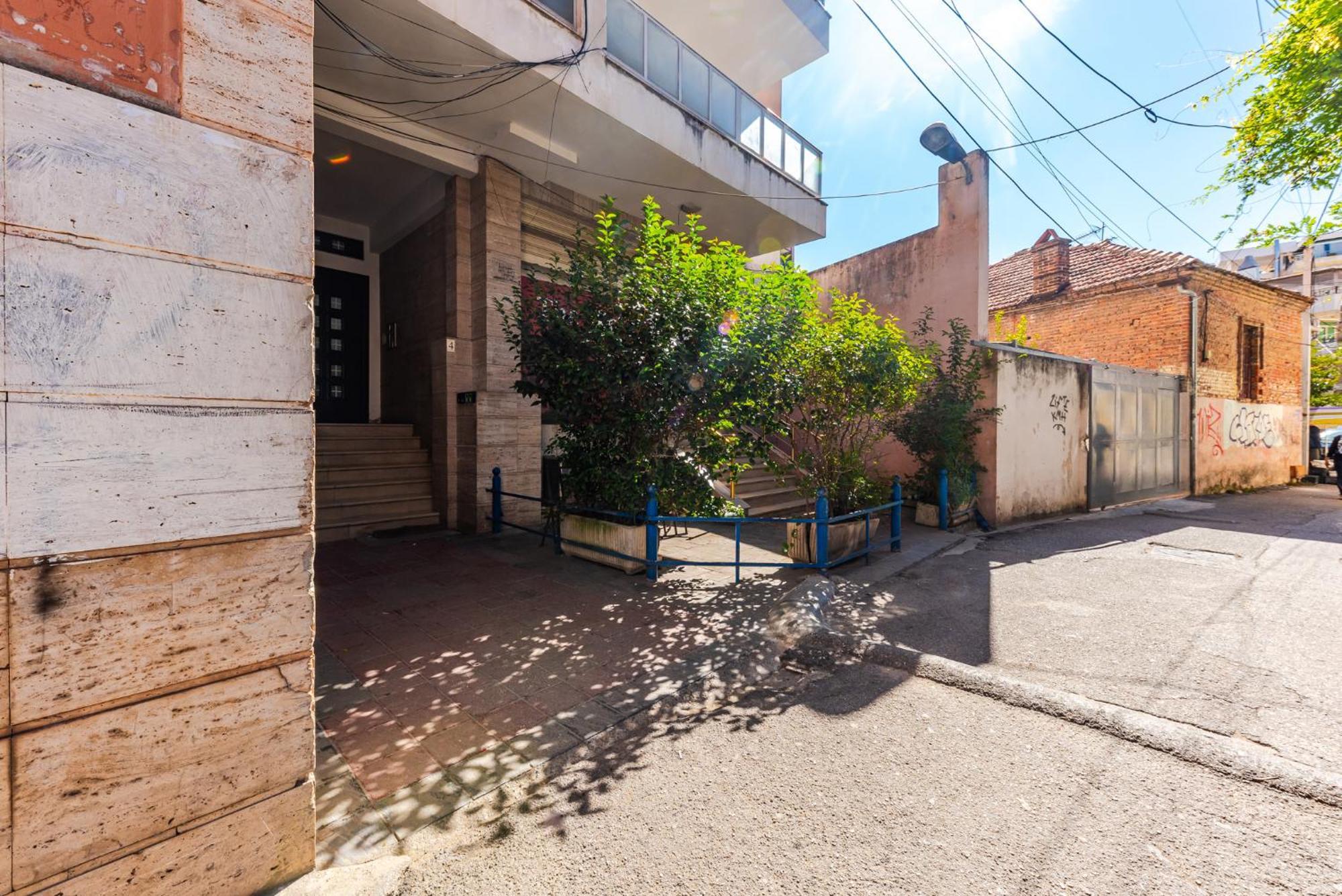 Atelier Apartments By Kondo Stays Tiranë Ngoại thất bức ảnh