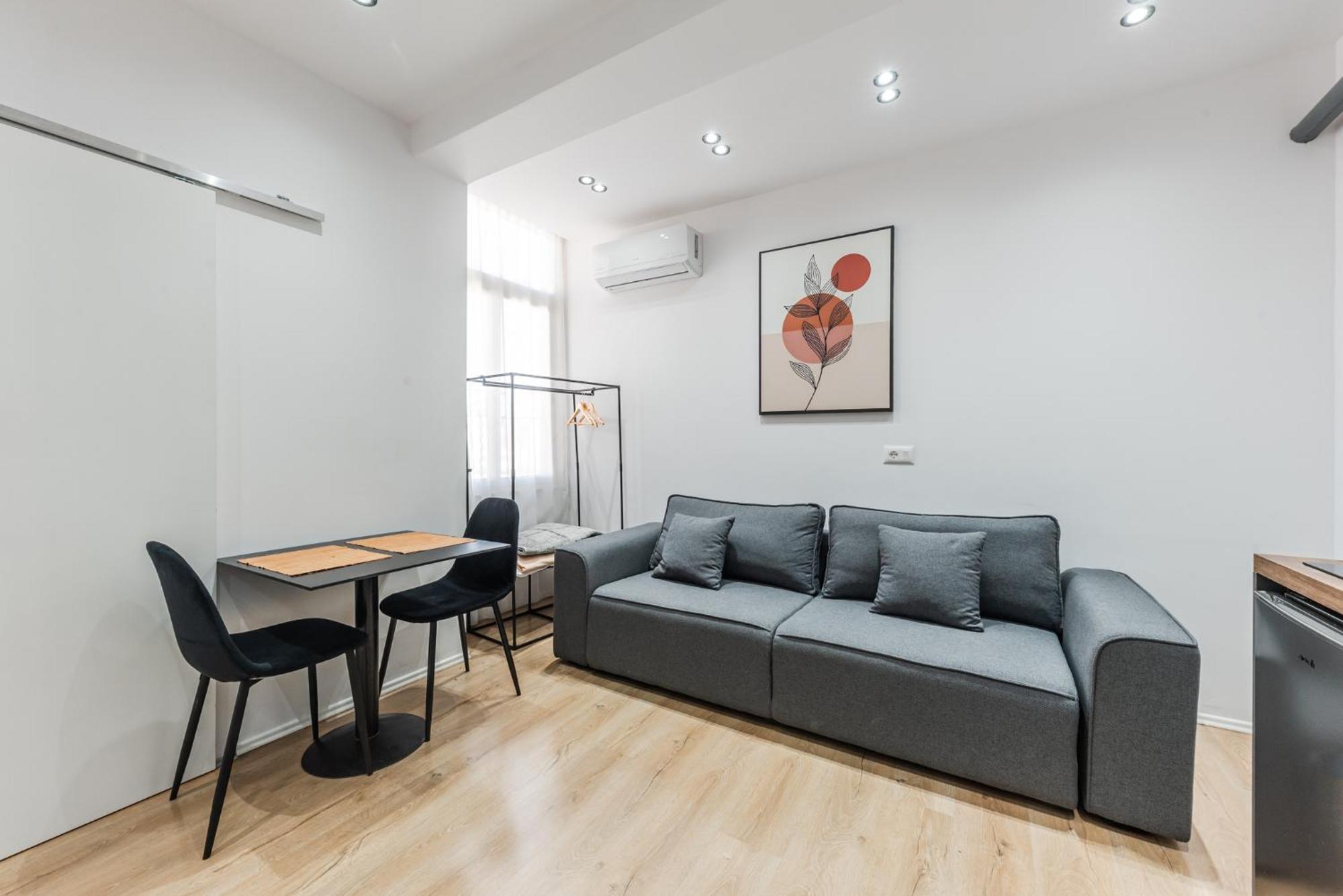 Atelier Apartments By Kondo Stays Tiranë Ngoại thất bức ảnh
